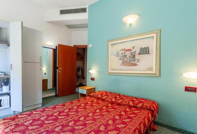 Апартаменты 1 Спальня Вид на Море, Residence & Suites