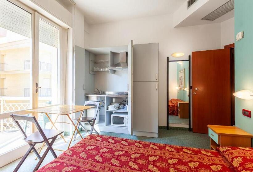Апартаменты 1 Спальня Вид на Море, Residence & Suites