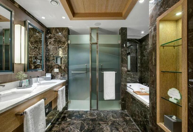 标准间, Regnum Carya