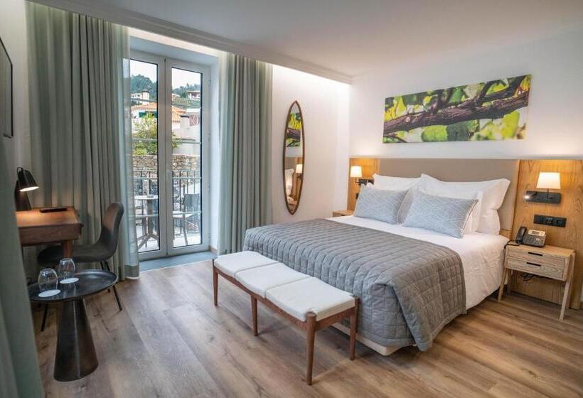 Люкс Deluxe Кровать Кинг, Quinta Vale Vitis
