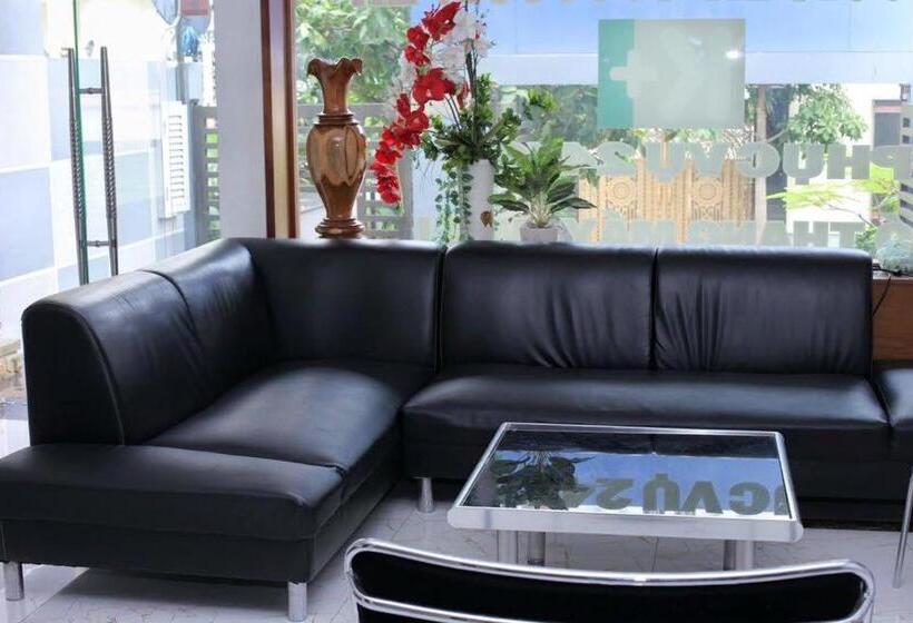 اتاق لوکس با تخت بزرگ, Abc Hotel Bình Tân