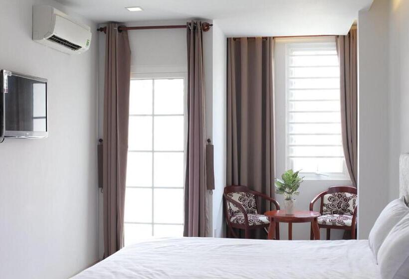 اتاق لوکس با تخت بزرگ, Abc Hotel Bình Tân