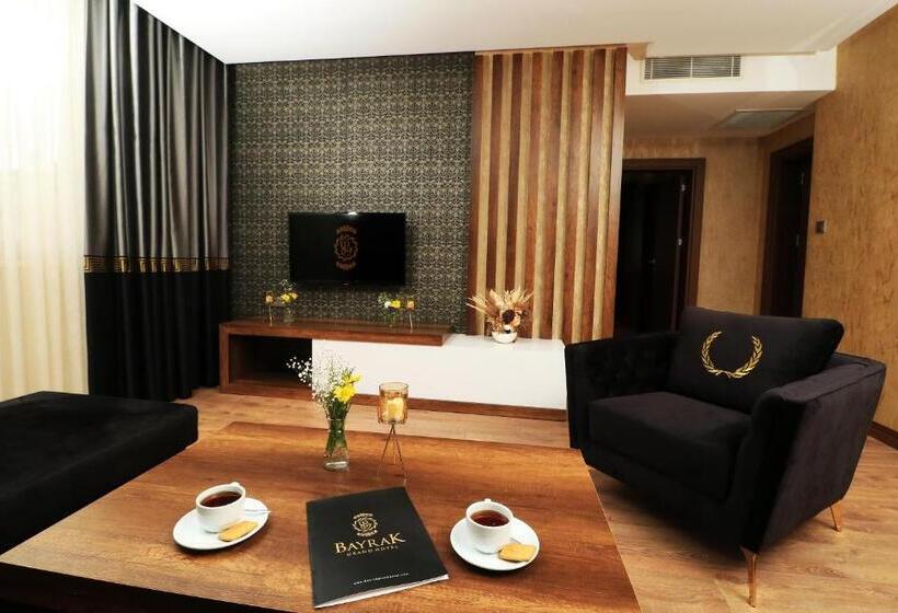 سوییت لوکس, Bayrak Grand