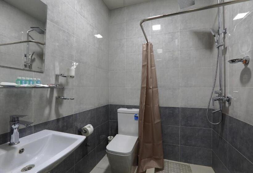 اتاق استاندارد, Evita Tashkent