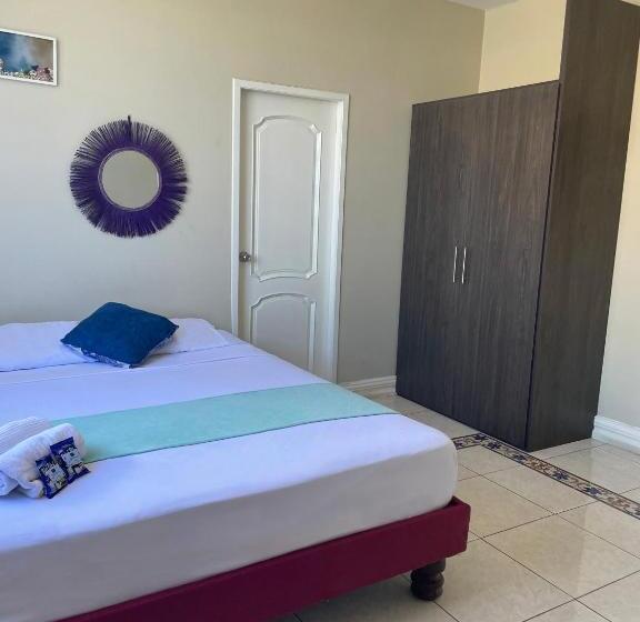 套房, Reef Hostel Manta