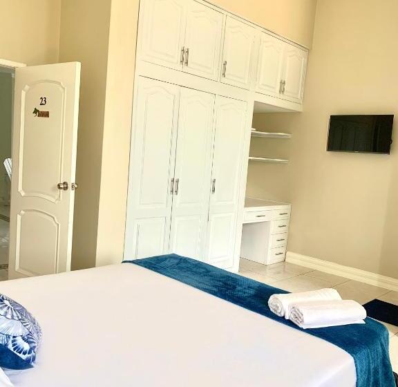 Номер Superior, Reef Hostel Manta