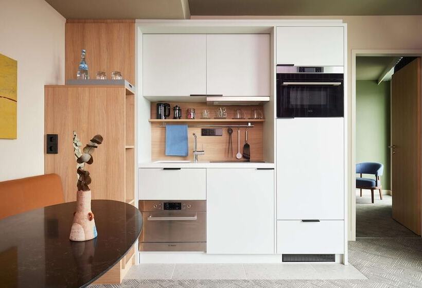 استودیوی استاندارد, Adina Apartment Hotel Stuttgart