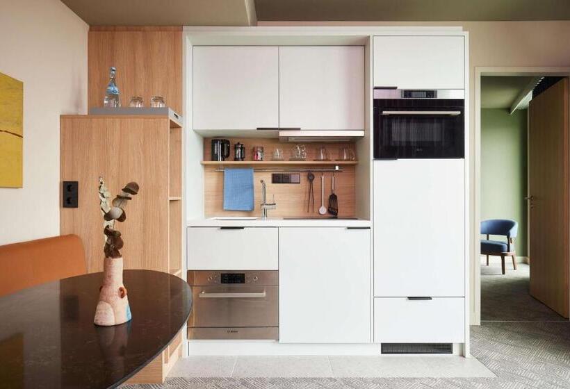 استودیوی استاندارد, Adina Apartment Hotel Stuttgart