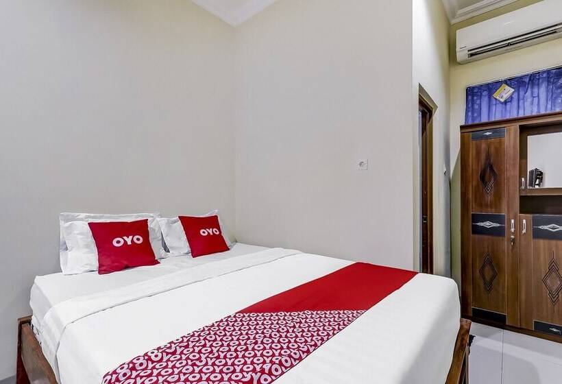 Номер Стандарт, Oyo 90927 Homestay Tentrem 2