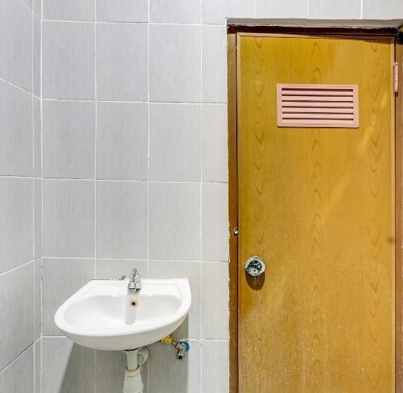 Номер Deluxe, Oyo 90927 Homestay Tentrem 2