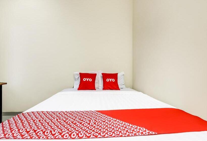 Номер Deluxe, Oyo 90927 Homestay Tentrem 2