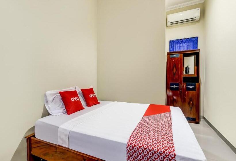 غرفة ديلوكس, Oyo 90927 Homestay Tentrem 2