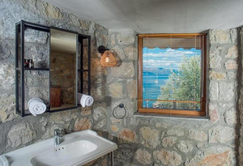 استودیوی استاندارد, Villa Florya