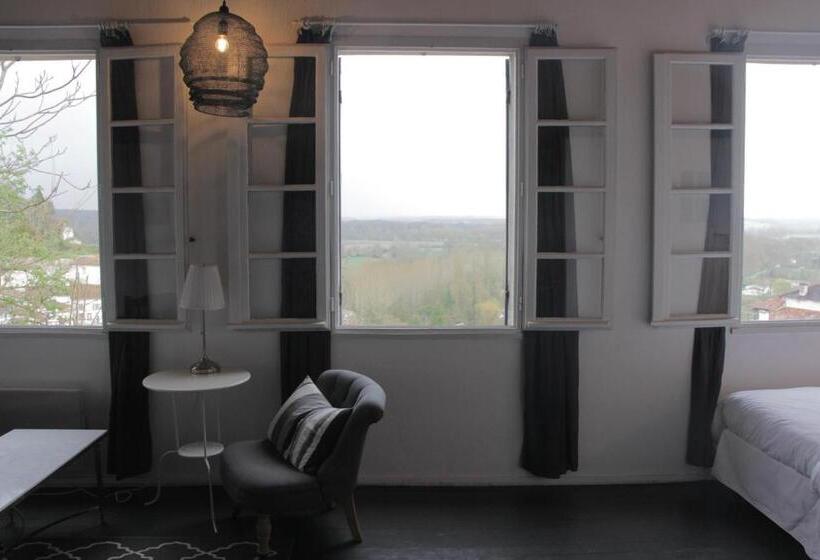 Family Suite, Grange Bleuet