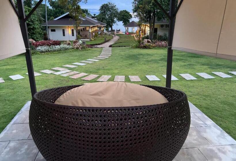 اتاق خانوادگی با چشم‌انداز باغ, Fig Sunset View Resort