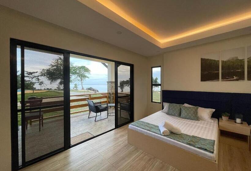 اتاق خانوادگی با چشم‌انداز جانبی دریا, Fig Sunset View Resort