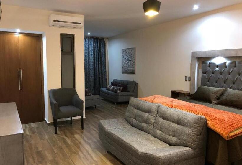 Suite with Terrace, Gold Palace