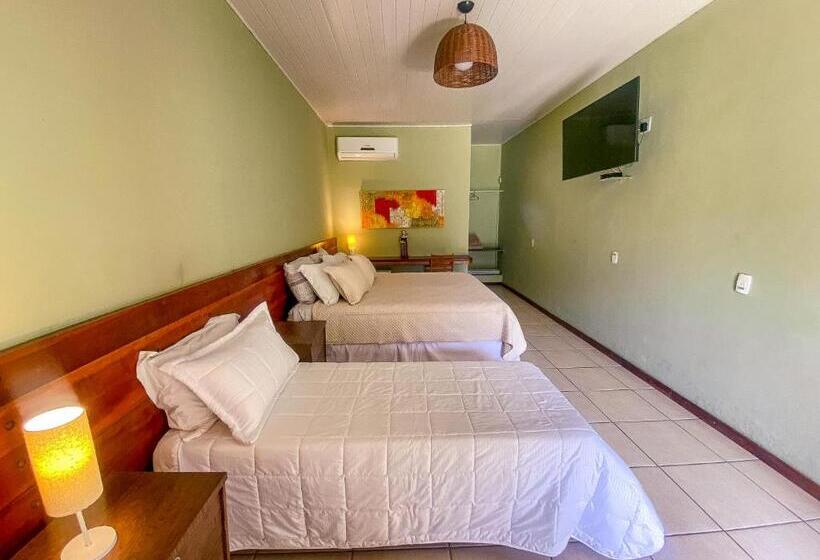4인용 스탠다드 룸, Quatro Estações Pesqueiro E Hotel Fazenda