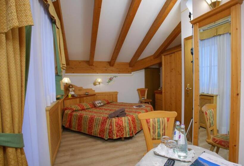 스탠다드 룸, Alexander Hotel Alpine Wellness Dolomites