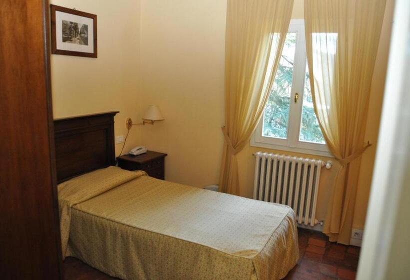 اتاق استاندارد یک نفره, Ca' Vecchia