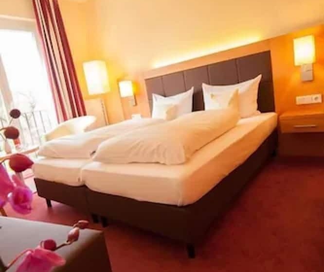 Полулюкс, Moin Hotel Cuxhaven