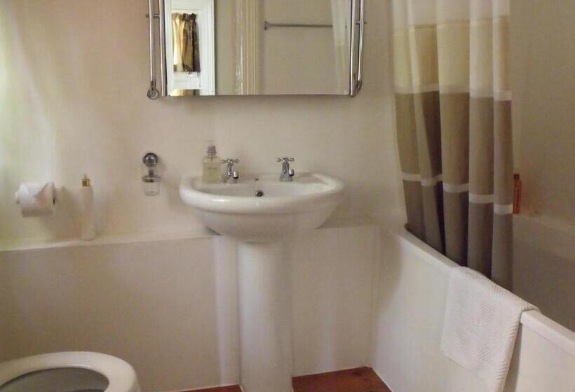 Стандартный Номер Кровать Кинг, Bisibee Guest House