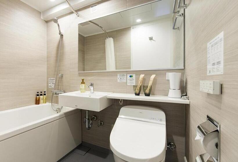 Номер Стандарт, Androoms Naha Port