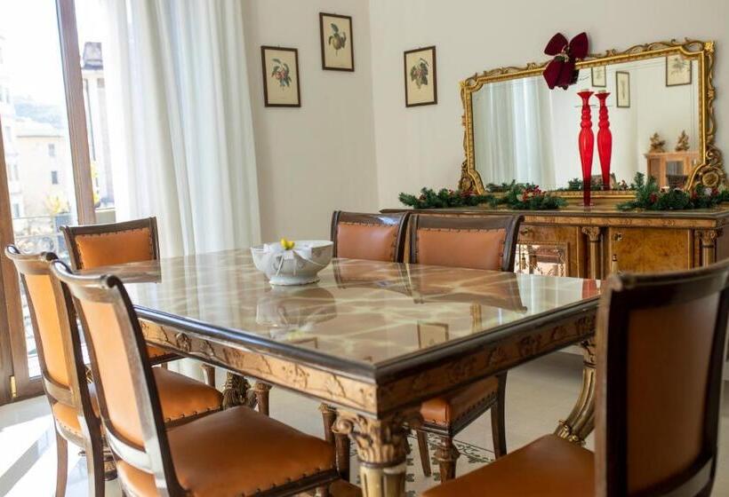 اتاق لوکس, Il Palazzo   Luxury Home & Event