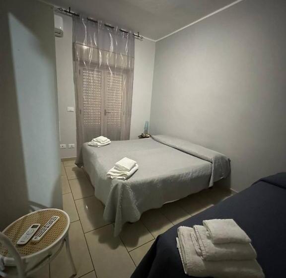 Standard room with outdoor bath, B&b Emmanuel