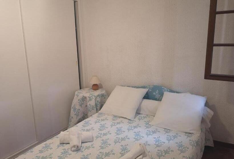 استودیو خانوادگی, Motel Logis D Abartello