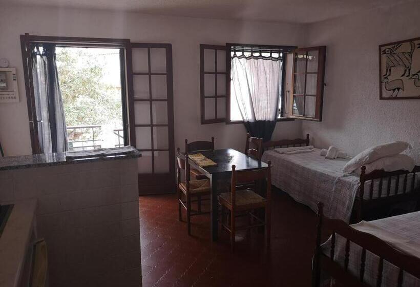استودیو خانوادگی, Motel Logis D Abartello