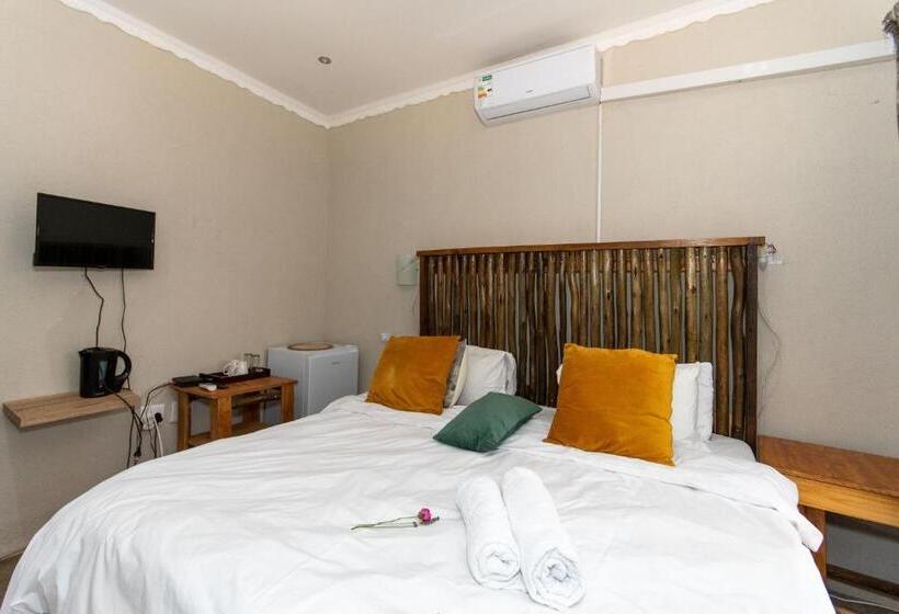 اتاق استاندارد با چشم‌انداز باغ, Woodpeckers Guest House