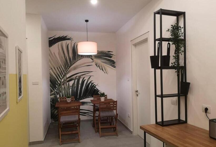 Standart Oda, Istai Cagliari City Center Rooms