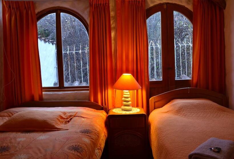 اتاق استاندارد, Hostal Madre Tierra