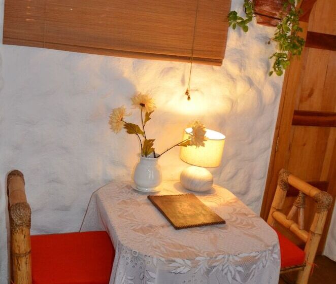 اتاق استاندارد, Hostal Madre Tierra