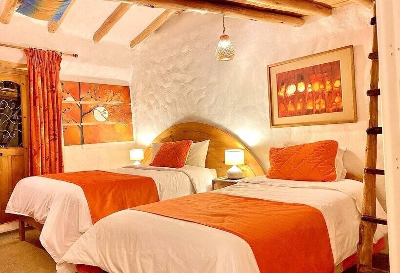 اتاق استاندارد سه نفره, Hostal Madre Tierra
