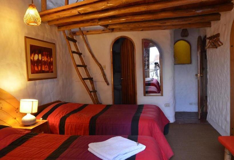 اتاق استاندارد سه نفره, Hostal Madre Tierra