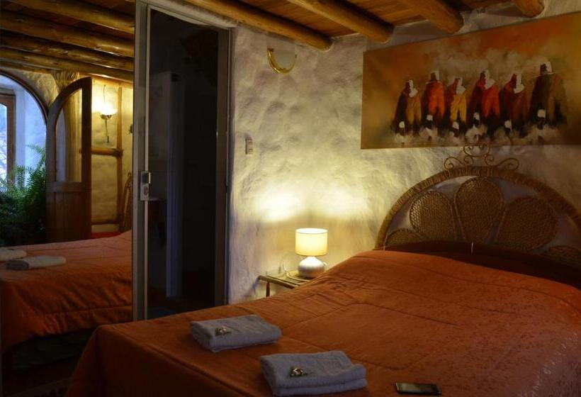 اتاق خانوادگی, Hostal Madre Tierra