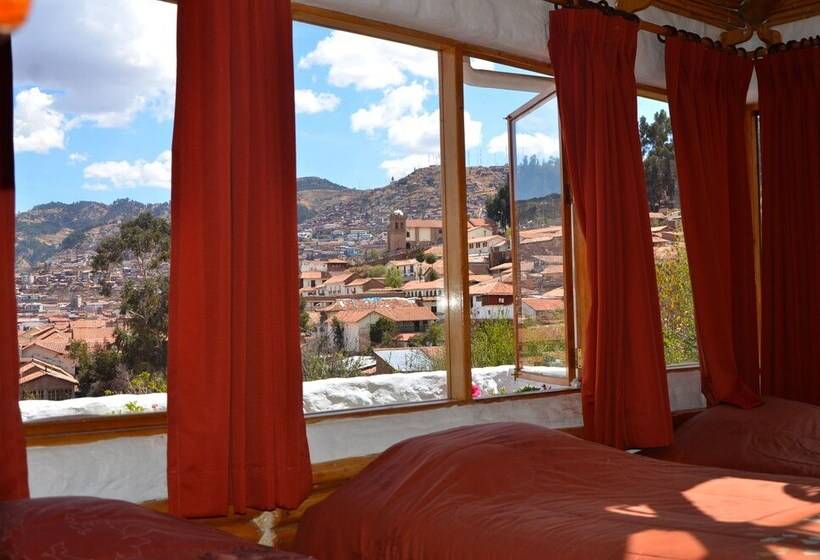 اتاق خانوادگی, Hostal Madre Tierra