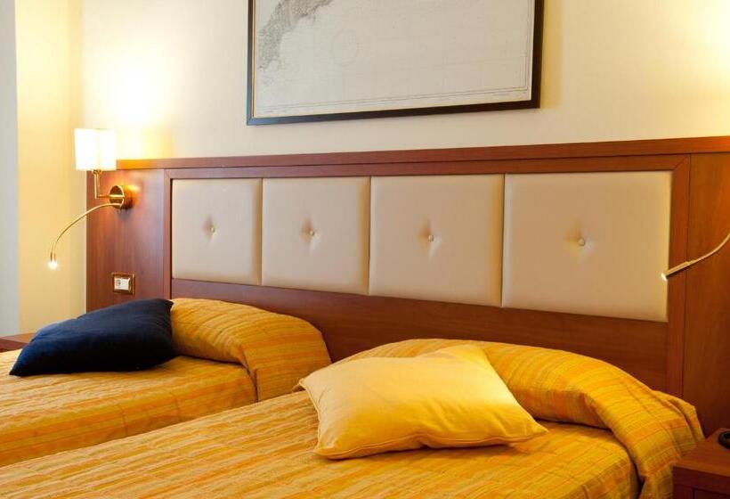 Номер Economy, Lake Hotel Benaco