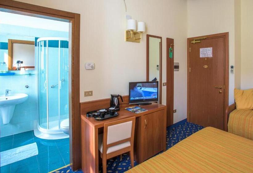 Номер Economy, Lake Hotel Benaco