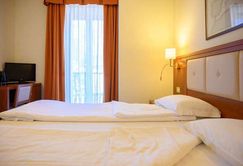 Номер Superior, Lake Hotel Benaco