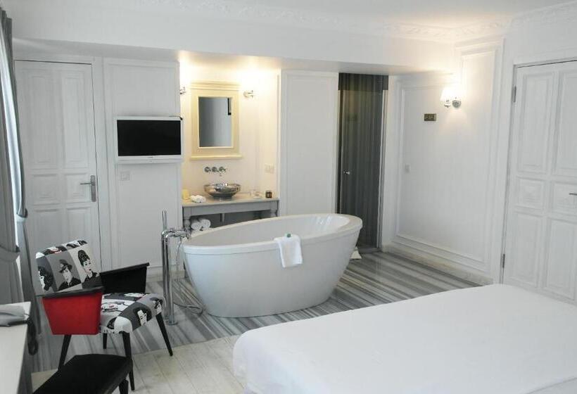 Люкс Сеньор, Vintage Hotel Alacati