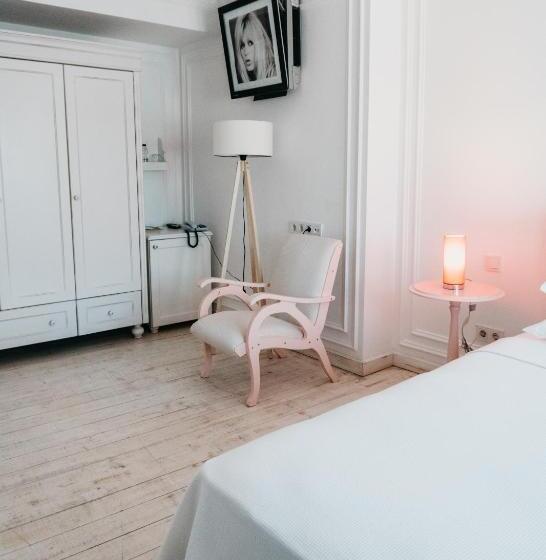 Полулюкс, Vintage Hotel Alacati