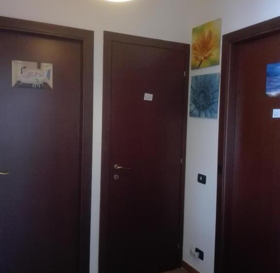 Стандартный Номер Кровать Кинг, A Santy S Roomsbagno Condiviso Sharedboth2piano No Lift No Shuttle  No Pasti No Meal,  A Pagamento A