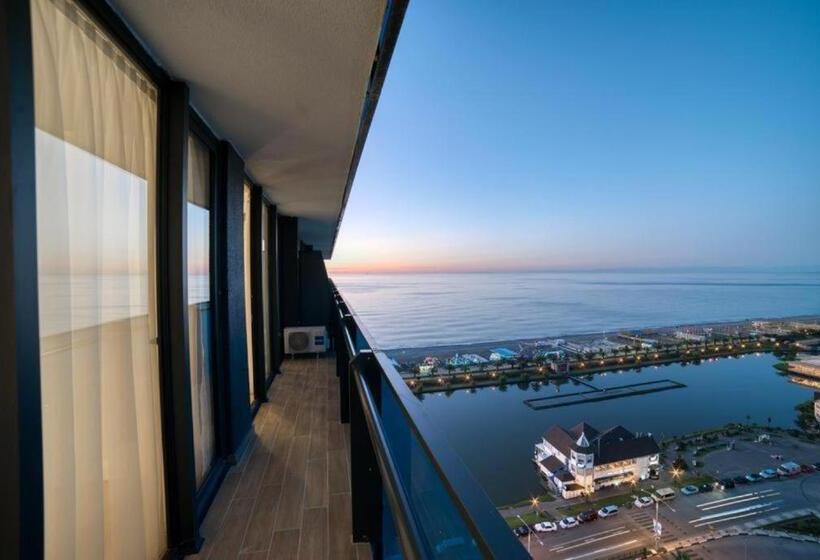 سوییت سوپریور, Orbi City Hotel Batumi Ge