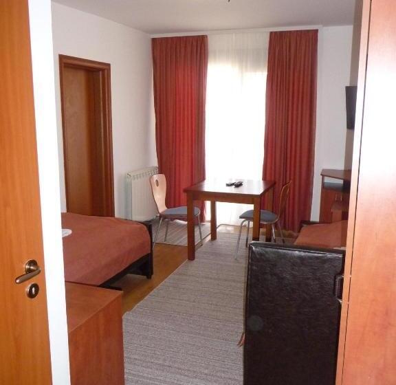 آپارتمان 1 خوابه, Sobe Rooms Aleksandar