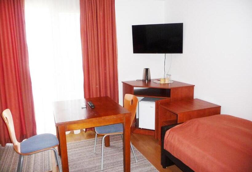 آپارتمان 1 خوابه, Sobe Rooms Aleksandar