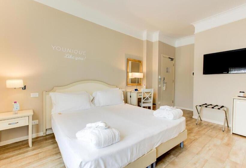 اتاق لوکس با تراس, Beyou Hotel Villa Rosa