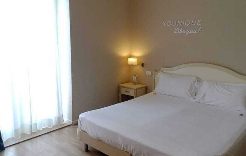 اتاق لوکس با تراس, Beyou Hotel Villa Rosa